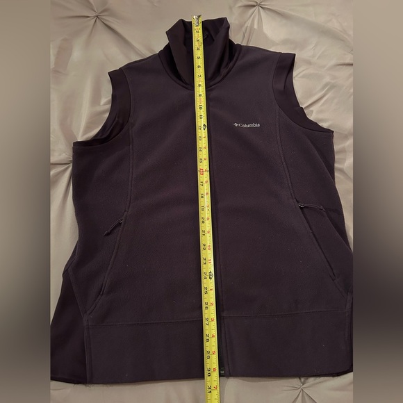 Columbia Women’s Fleece Vest • Deep Plum • Size XL - Picture 5 of 6